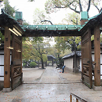 越前手漉き襖紙・本鳥の子　in 四天王寺・客殿